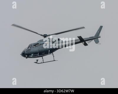 Illustration - hélicoptère de l'armée de l'air française vu le 11 novembre 2025 à Paris, France. Photo Mario Fourmy/ABACAPRESS.COM Banque D'Images