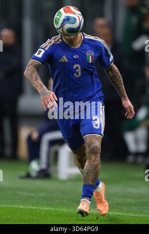 Milan, Italie. 16 novembre 2025. Federico Dimarco, de l'Italie, lors du match de qualification européenne de la Coupe du monde de la FIFA contre la Norvège à Giuseppe Meazza, Milan. Le crédit photo devrait se lire : Jonathan Moscrop/Sportimage crédit : Sportimage Ltd/Alamy Live News Banque D'Images