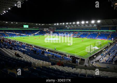 Cardiff City Stadium, Cardiff, Royaume-Uni. 18 novembre 2025. Football international qualificatif pour la Coupe du monde de la FIFA, pays de Galles contre Macédoine du Nord ; stade de Cardiff City avant le coup d'envoi crédit : action plus Sports/Alamy Live News Banque D'Images