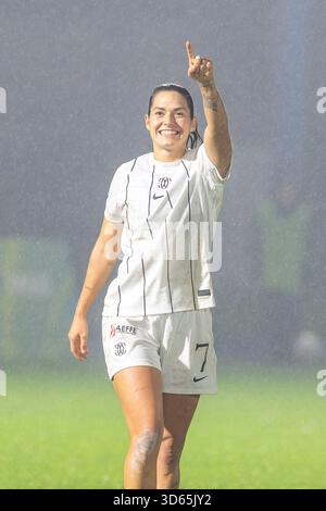 CÔME, ITALIE - 15 NOVEMBRE : Nadine Nischler du FC Como R) célèbre son but lors du match de Serie A féminin entre le FC Côme et l'AC Milan au Stadio Ferruccio le 15 novembre 2025 à Côme, Italie. Banque D'Images
