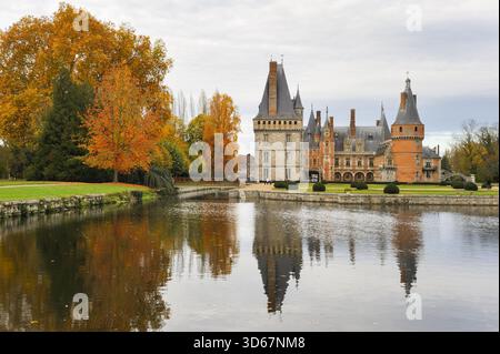 Château de Maintenon vu du parc,Eure-et-Loir,région Centre,France,Europe Banque D'Images