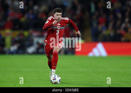 Cardiff, Royaume-Uni. 18 novembre 2025. Neco Williams du pays de Galles en action. Pays de Galles - Macédoine du Nord, match de qualification du groupe J de la Coupe du monde de la FIFA au stade de Cardiff à Cardiff, pays de Galles du Sud, mardi 18 novembre 2025. Usage éditorial exclusif. photo par Andrew Orchard/Andrew Orchard photographie sportive/Alamy Live News crédit : Andrew Orchard photographie sportive/Alamy Live News Banque D'Images