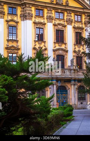 Vue du bâtiment principal du Musée de l'Université de Wrocław en Pologne. Banque D'Images