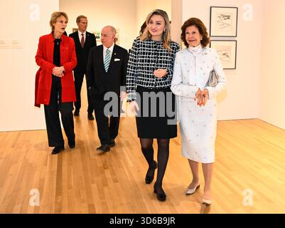 Ottawa, Canada. 19 novembre 2025. OTTAWA, CANADA 20251119Le ministre suédois de l'énergie et de l'entreprise, Ebba Busch, et la reine Silvia visitent le Musée des beaux-arts du Canada alors que la visite d'État s'est poursuivie le mercredi 19 novembre 2025. Photo : Jonas Ekströmer/TT/Code 10030 ce texte est traduit automatiquement crédit : TT News Agency/Alamy Live News Banque D'Images