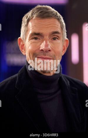 Micky Beisenherz BEI der Aufzeichnung der WDR-Talkshow Kölner Treff im WDR Studio BS 3. Köln, 20.11.2025 *** Micky Beisenherz à l'enregistrement du talk-show WDR Kölner Treff dans WDR Studio BS 3 Cologne, 20 11 2025 Foto :XC.xAdolph/xFuturexImagex koelner treff2011 5142 Banque D'Images