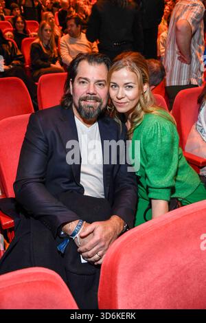 abb- Daniel Fehlow und Jessica Ginkel zu Gast BEI der WELTPREMIERE von ALIZE vom Cirque du Soleil im Theater am Potsdamer Platz AM 20.11.2025 à Berlin Berlin Deutschland *** abb Daniel Fehlow et Jessica Ginkel en tant qu'invités à la PREMIÈRE MONDIALE d'ALIZE du Cirque du Soleil au Theater am Potsdamer Platz le 20 11 2025 à Berlin Allemagne Banque D'Images