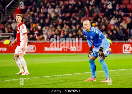Amsterdam - le gardien de but Remko Pasveer de l'AFC Ajax Amsterdam lors de la treizième manche de compétition de la saison Eredivisie 2025/2026. Le match se déroule entre l'AFC Ajax Amsterdam et l'Excelsior Rotterdam au Johan Cruijff Arena le 22 novembre 2025 à Amsterdam, aux pays-Bas. (VK Sportphoto/Raymond Smit) Banque D'Images