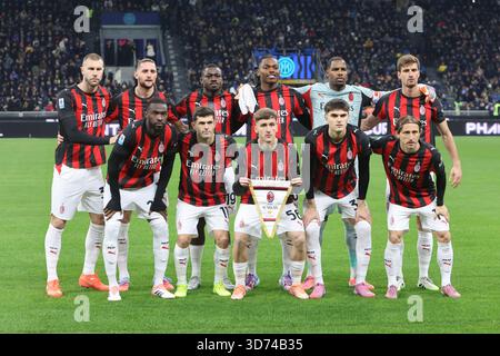 Milan, nord de l'Italie 23 novembre 2025. MilanoÕs AC Milan pendant le match de football Serie A entre l'Inter et Milan au stade Giuseppe Meazza de Milan, Italie du Nord 23 novembre 2025 Sport - Football. (Photo par Antonio Saia) crédit : Antonio Saia/Alamy Live News Banque D'Images