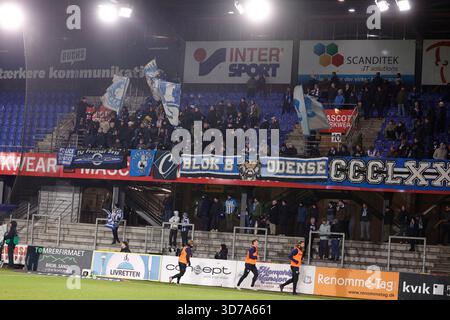 Randers, Danemark. 24 novembre 2025. Superligakampen mellem Randers FC og OB paa Cepheus Park i Randers mandag den 24. novembre 2025 crédit : Ritzau/Alamy Live News Banque D'Images