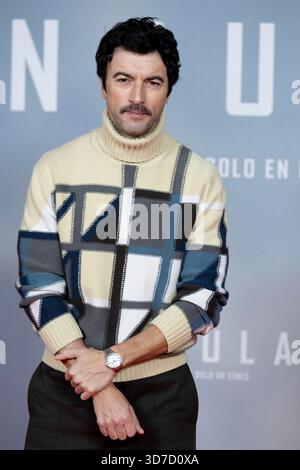 Javier Rey a assisté à 'Singular' Photocall à l'Hôtel Urso le 24 novembre 2025 à Madrid, Espagne. Banque D'Images