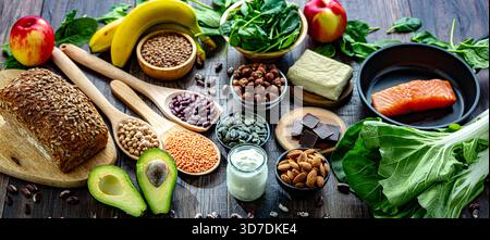 Composition avec des produits alimentaires riches en magnésium. Banque D'Images