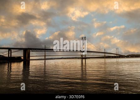 Pont Forth Road, South Queensferry, Écosse, Royaume-Uni Banque D'Images