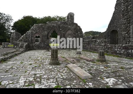 Vestiges ruinés de l'abbaye de Dundrennan du XIIe siècle ou monastère cistercien, Écosse Royaume-Uni septembre Banque D'Images