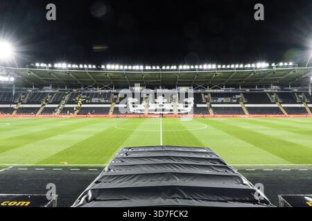 Hull, Royaume-Uni . 25 novembre 2025. Photo de gauche à droite, une vue générale à l'extérieur du stade avant Hull City vs Ipswich Town - EFL Championship au MKM Stadium. Crédit : Freddie Yeo/Alamy Live News Banque D'Images
