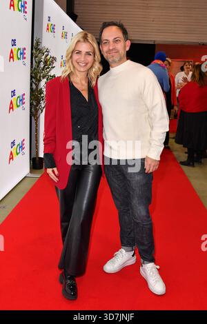 Susan Sideropoulos mit Ehemann Jakob Shtizberg BEI der Jubiläumsfeier 30 Jahre Die ARCHE in Berlin 12.11.2025 Banque D'Images