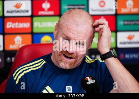 Le directeur de Nottingham Forest, Sean Dyche, lors d'une conférence de presse au City Ground, Nottingham. Date de la photo : mercredi 26 novembre 2025. Banque D'Images
