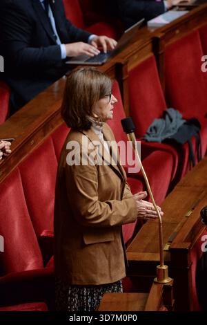 Paris, France. 25 novembre 2025. Agnés Firmin le Bodo, députée d’HORIZON lors d’une séance de questions au Gouvernement à l’Assemblée nationale française à Paris, France, le 25 novembre 2025. Photo de Karim ait Adjedjou/ABACAPRESS.COM crédit : Abaca Press/Alamy Live News Banque D'Images