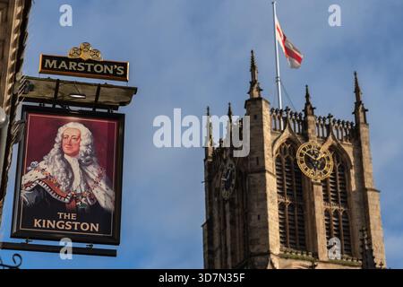 Hull Minster est le minster anglican et l'église paroissiale de Kingston upon Hull dans la circonscription est du Yorkshire, en Angleterre. Banque D'Images