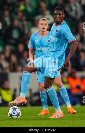 Lisboa, Portugal. 26 novembre 2025. Joel Ordonez du club photographié lors d'un match de football entre le portugais Sporting Clube de Portugal et le belge Club Brugge KV, le mercredi 26 novembre 2025 à Lisboa, Portugal, au cinquième jour de la phase de Ligue du tournoi de l'UEFA Champions League. BELGA PHOTO JOMA GARCIA i GISBERT crédit : Belga News Agency/Alamy Live News Banque D'Images