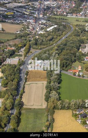 Vue aérienne, open space sud-est Werler Strasse et Dr-Loeb-Caldenhof-Strasse, sud lcih de Mc.Donalds, Westtuennen, Hamm, région de la Ruhr, Rhénanie du Nord- Banque D'Images