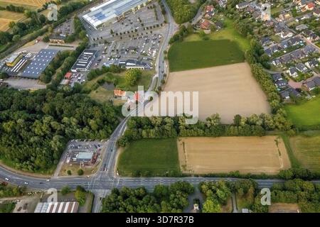 Open space South of Doctor-Loeb-Caldenhof-Strasse McDonald's, HGartenCenter Hesse, Werler Strasse, Hamm, Ruhr Region, Rhénanie du Nord-Westphalie, Allemagne, DE Banque D'Images