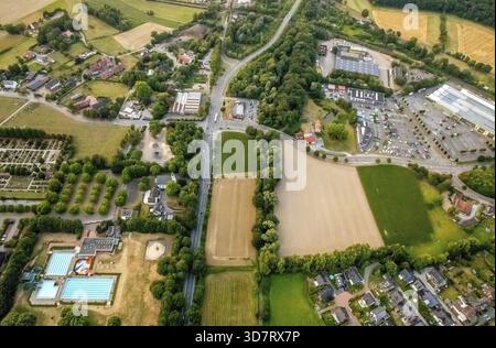 Open space South of Doctor-Loeb-Caldenhof-Strasse McDonald's, HGartenCenter Hesse, Werler Strasse, Hamm, Ruhr Region, Rhénanie du Nord-Westphalie, Allemagne, DE Banque D'Images
