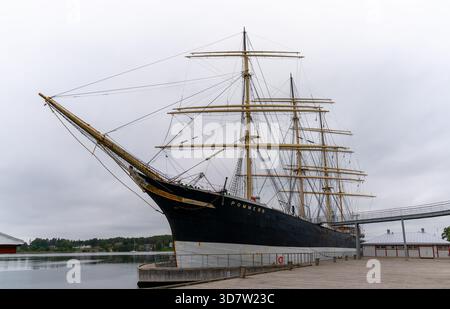 Mariehamn, Finlande - 8 septembre 2025 : vue du grand voilier Pommern dans le musée maritime de Mariehamn dans les îles Aland en Finlande Banque D'Images
