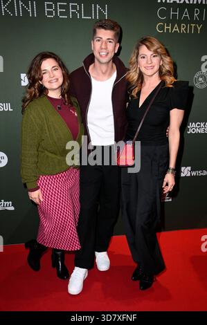 Ronja Forcher, Maximilian Seitz und Luise Bähr BEI der 5. Charity Promi Pack 2025 Aktion von Maximilian Seitz im Bikini Berlin. Berlin, 26.11.2025 *** Ronja Forcher, Maximilian Seitz et Luise Bähr à la campagne 5 Charity Promi Pack 2025 de Maximilian Seitz à Bikini Berlin, 26 11 2025 Foto :Xn.xKubelkax/xFuturexImagex promi pack 5133 Banque D'Images