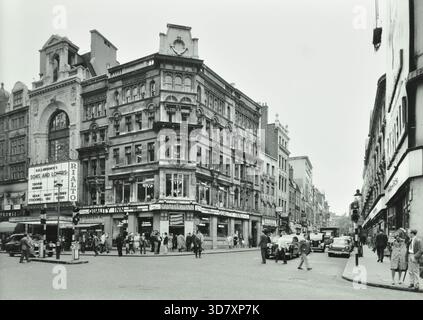 1-11 Wardour Street, London Borough of Westminster : vue au nord de New Coventry Street, 1960. Banque D'Images