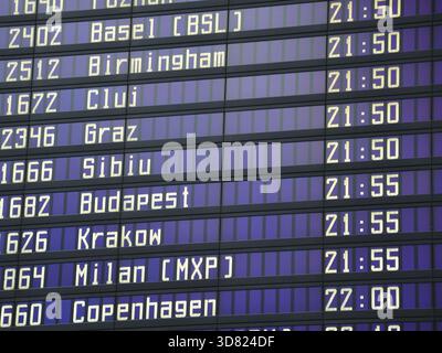 Afficher les départs de l'aéroport Banque D'Images