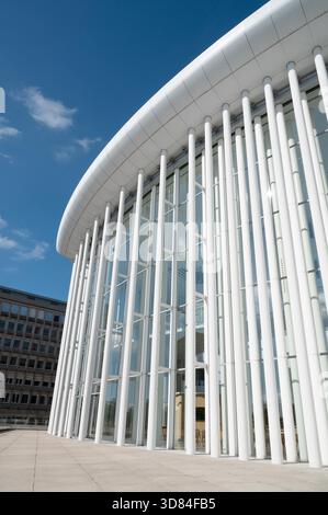 Philharmonie Luxembourg, gros plan de l'entrée du pilier, architecture moderne au Kirchberg Luxembourg ville, Philharmonic Theatre Hall Banque D'Images