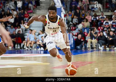Retin OBASOHAN (32) de Belgique lors de la Coupe du monde de basket-ball FIBA 2027, qualifications européennes, Groupe G, match de basket-ball entre la France et la Belgique le 28 novembre 2025 à Kindarena à Rouen, France Banque D'Images