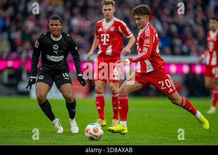 Bundesliga 12e Journée, FC Bayern Munich v. ST. Pauli dans l'Allianz Arena Munich, samedi 29.11.2025. Photo : Tom Bischof (FC Bayern München) Banque D'Images