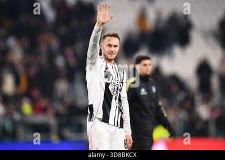 Turin, Italie. 29 novembre 2025. TURIN, ITALIE - NOVEMBRE 29 : Teun Koopmeiners de la Juventus FC réagit lors du match de Serie A entre la Juventus FC et Cagliari Calcio au stade Allianz le 29 novembre 2025 à Turin, Italie. (Photo Alberto Gandolfo/Agence BSR) crédit : Agence BSR/Alamy Live News Banque D'Images