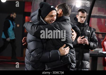 Rivne, Ukraine 29 novembre 2025. Vladyslav Lupashko, entraîneur-chef de Karpaty Lviv, lors du match de premier League ukrainienne entre le NK Veres Rivne et le FC Karpaty Lviv Banque D'Images