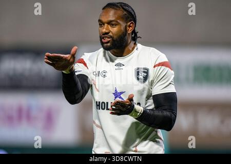 Galway, République d'Irlande. 29 novembre 2025. Jurenzo Julius of Sharks lors du match de la ronde 6 du United Rugby Championship entre Connacht Rugby et Hollywoodbets Sharks au stade Dexcom de Galway, Irlande, le 29 novembre 2025 (photo Andrew SURMA/Sipa USA). Crédit : Sipa USA/Alamy Live News Banque D'Images