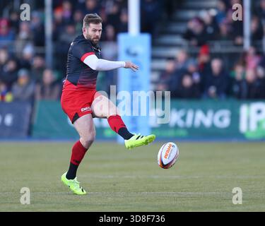 Londres, Royaume-Uni. 30 novembre 2025. Londres, Angleterre, novembre 30 2025 : Elliot Daly (15 Sarrasins) lors du match de rugby Gallagher PREM entre les Sarrasins et Bath au StoneX Stadium de Londres, en Angleterre. (Photo de Jay Patel/Sports Press photo/SPP) crédit : SPP Sport Press photo. /Alamy Live News Banque D'Images