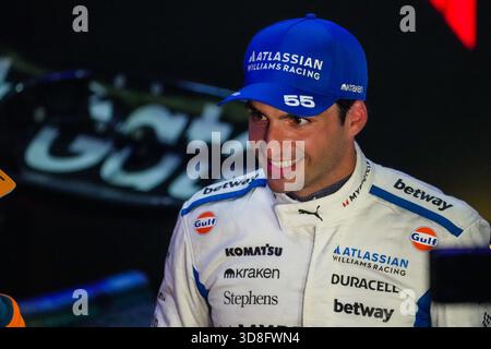 Qatar, Qatar. 30 novembre 2025. Carlos Sainz Jr. (ESP) - Williams Racing - Williams FW47 - Mercedes lors de la course du Grand Prix de formule 1 Qatar Airways Qatar 2025 sur le circuit international de Losail, avant la 23e manche du Championnat du monde de formule 1 FIA 2025 (28 au 30 novembre 2025). Crédit : Agence photo indépendante/Alamy Live News Banque D'Images