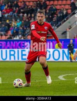 Ingolstadt, Allemagne 29 novembre 2025 : 3. Ligue - 2025/2026 - FC Ingolstadt 04 vs. TSG 1899 Hoffenheim II dans l'image : Max Besuschkow (FCI) /// la réglementation DFB interdit toute utilisation de photographies comme séquences d'images et/ou quasi-vidéo /// Banque D'Images