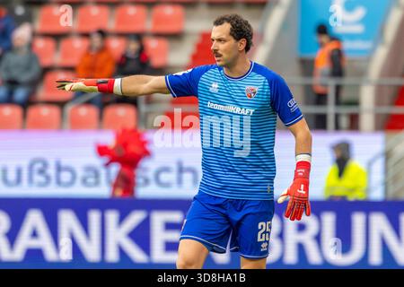Ingolstadt, Allemagne 29 novembre 2025 : 3. Ligue - 2025/2026 - FC Ingolstadt 04 vs. TSG 1899 Hoffenheim II dans l'image : gardien de but Kai Eisele (FCI) /// la réglementation DFB interdit toute utilisation de photographies comme séquences d'images et/ou quasi-vidéo /// Banque D'Images