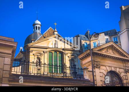 France, ile-de-France, Paris, 6ème arrondissement, Rue de Vaugirard. Église catholique Saint-Joseph-des-Carmes Banque D'Images