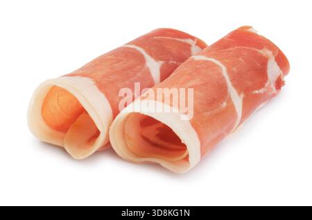 Photo studio de jambon serrano tranché. Cuisse de porc espagnole traditionnellement séchée pendant plus de 11 mois découpée sur fond blanc Banque D'Images