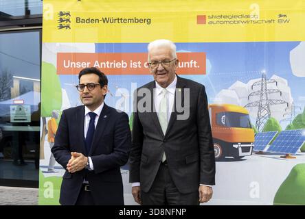Événement annuel sur le dialogue stratégique de l'industrie automobile (SDA) de BW à Stuttgart. De gauche à droite, Stéphane Sejourne (Vice-Président exécutif de l'Euro Banque D'Images