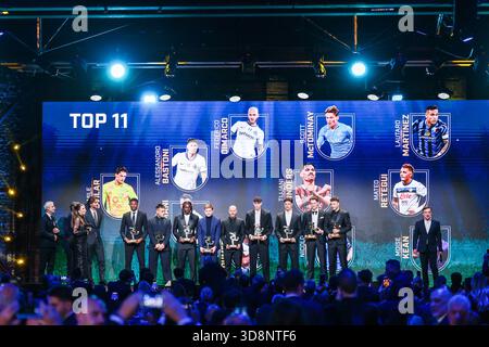 Denzel Dumfries du FC Internazionale, Lautaro Martinez du FC Internazionale, Moise Kean de l'ACF Fiorentina, Nicolò Barella du FC Internazionale, Federico Dimarco du FC Internazionale, Alessandro Bastoni du FC Internazionale, Mile Svilar d'AS Roma, Mc Tomi Banque D'Images