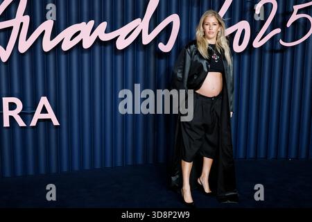 Londres, Royaume-Uni. 1er décembre 2025. LONDRES, Royaume-Uni - 1er DÉCEMBRE : Ellie Goulding pose lors de l'appel photo des British Fashion Awards qui se sont tenus au Royal Albert Hall, le 1er décembre 2025 à Londres, Grande-Bretagne. Photo Marco Piovanotto/Abacapress.com crédit : Abaca Press/Alamy Live News Banque D'Images
