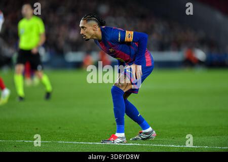 Barcelone, ESP. 02 décembre 2025. FC BARCELONE vs ATLETICO MADRID 2 décembre 2025 Raphina (11) du FC Barcelone lors du match entre le FC Barcelone et l'Atletico Madrid correspondant à la dix-neuvième journée (match avancé) de la Liga EA Sports au Spotify Camp Nou à Barcelone, Espagne. Crédit : Rosdemora/Alamy Live News Banque D'Images