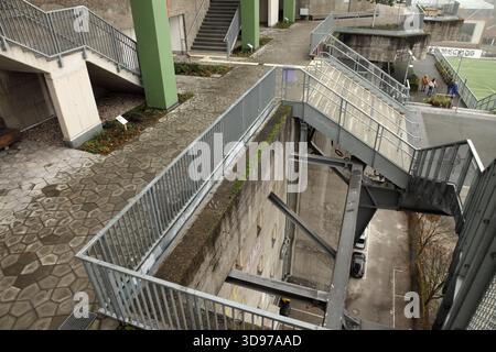 Le bunker Feldstrasse, ou bunker St Pauli, une tour défensive survivante de la seconde Guerre mondiale, Hambourg, Allemagne. Banque D'Images