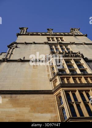 Célèbre élément architectural, la Tour des cinq ordres, Bodleian Old Library, Université d'Oxford, Oxford, Oxfordshire, Angleterre, Royaume-Uni, GB. Banque D'Images