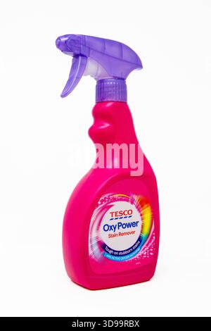 Spray de détachant oxy Tesco. Banque D'Images
