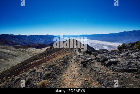 Sentier jusqu'à Dantes View, Death Valley, Californie, États-Unis Banque D'Images